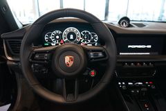 PORSCHE 992.2 Carrera 4S Cabrio | SportDesign | 18-Wege PORSCHE 992.2 Carrera 4S Cabrio | SportDesign | 18-Wege