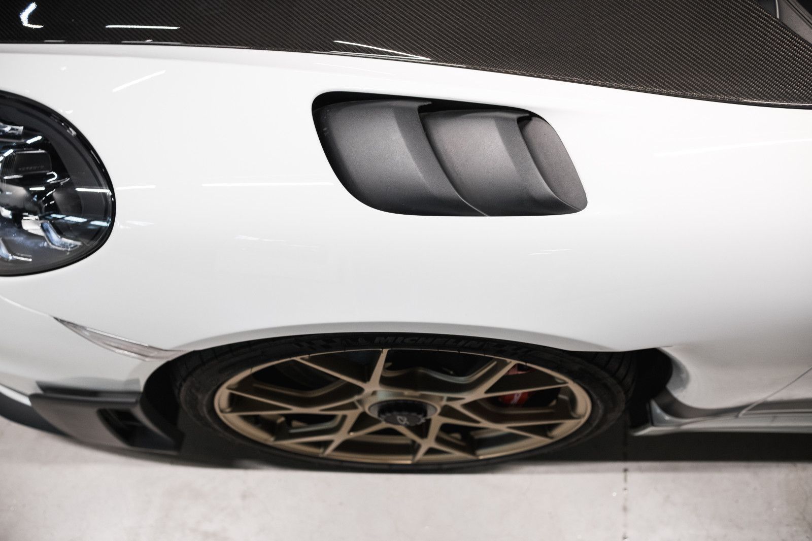 Fahrzeugabbildung Porsche 718 GT4 RS-Weissach-Clubsport-Lift-LED-Kam.-90 L