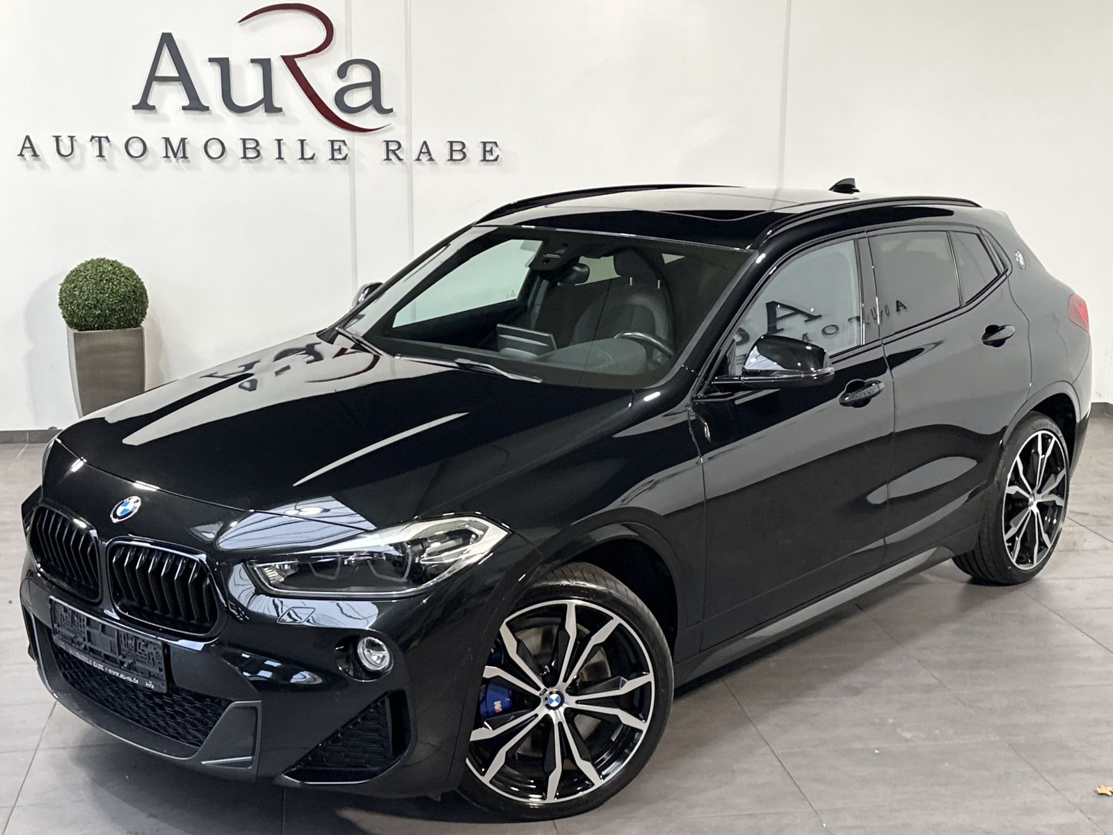 Fahrzeugabbildung BMW X2 xDrive25d M-Sport NAV+LED+PANO+AHK+KAM+20ZOLL