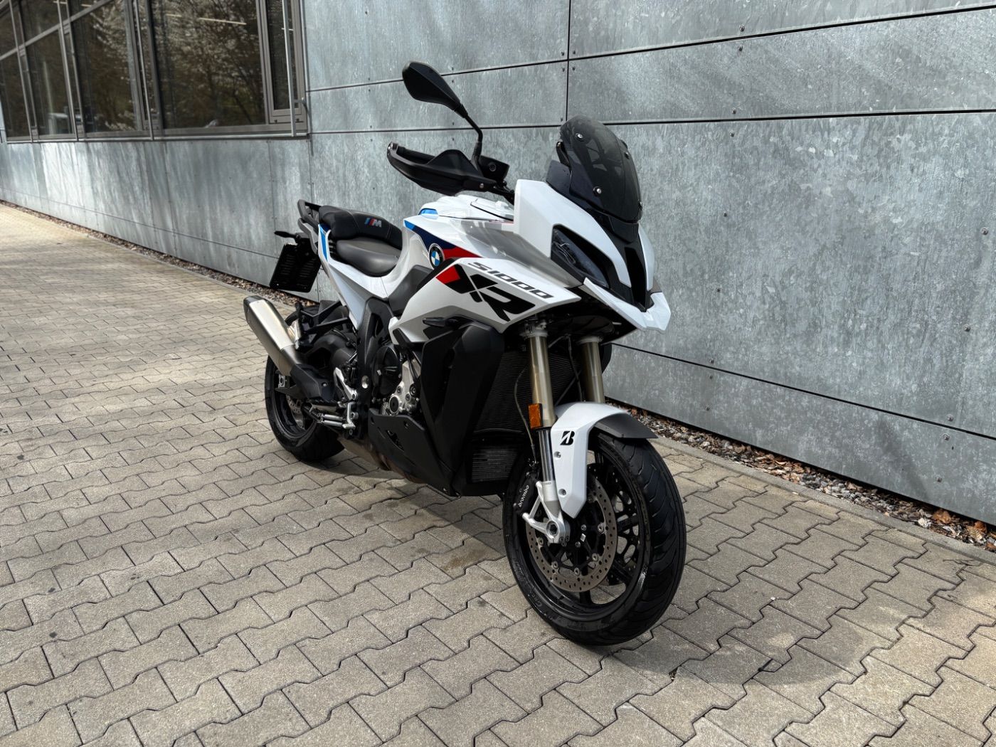 Fahrzeugabbildung BMW S 1000 XR M Paket, Schmiederäder Modell 2025