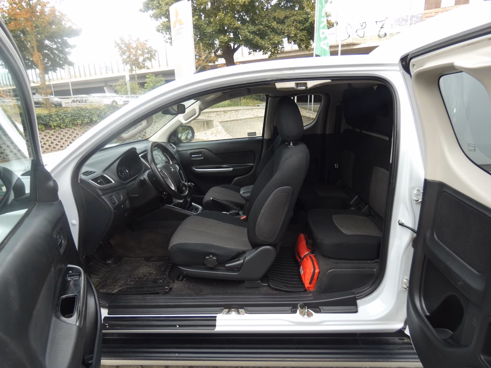 Mitsubishi L200 ClubCab PLUS AHK/Hardtop/Standheizung