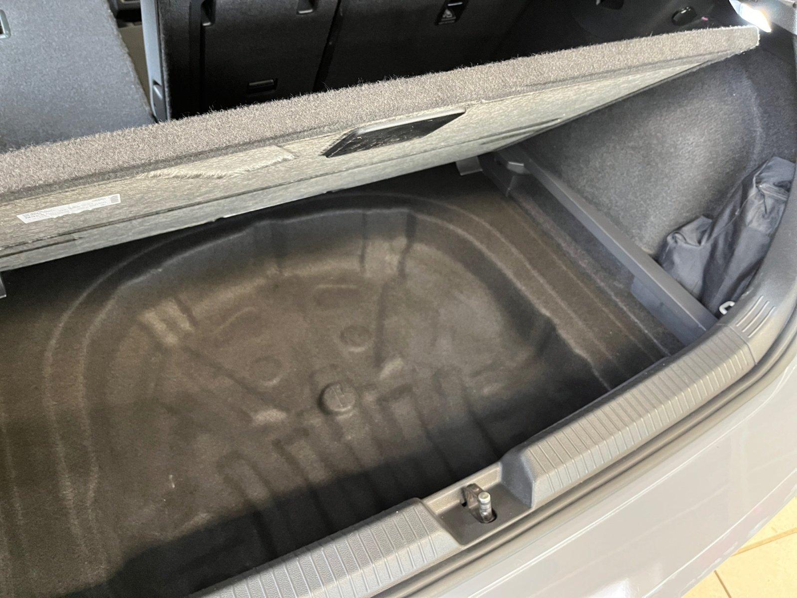 Volkswagen Golf VIII GTI 2.0TSI DSG ACC DynLicht AHK Kamera, миниатюра 17