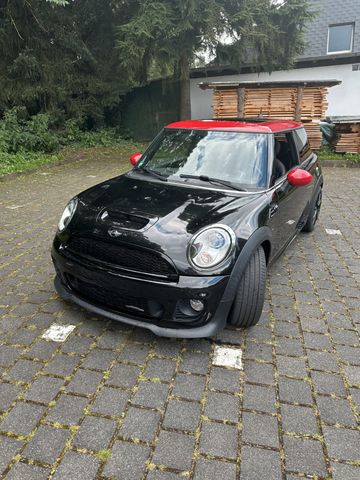 MINI John Cooper Works John Cooper Works