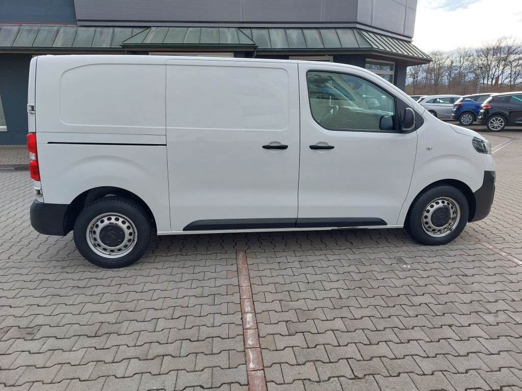 Opel Vivaro 2.0 D Cargo M Edition Klima – Bild 9