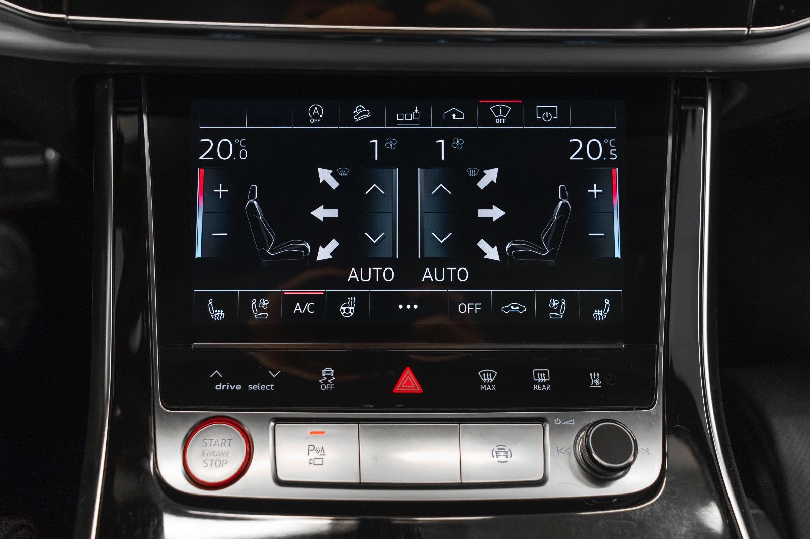 Fahrzeugabbildung Audi SQ7 4.0 TDI quattro HUD LED BOSE 3D MASSAGE LUFT