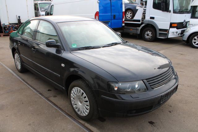 Volkswagen Passat 2.3L V5*4-MOTION*SYNCRO*HIGHLINE*KLIMATRO