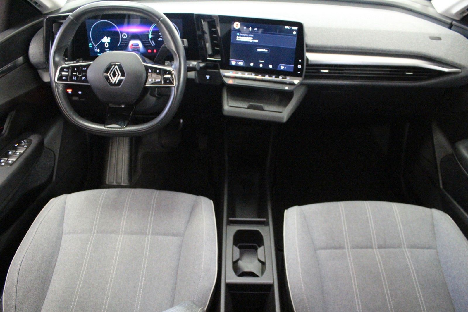 Fahrzeugabbildung Renault Megane E-Tech EV40 130hp Equilibre 100 % elektr