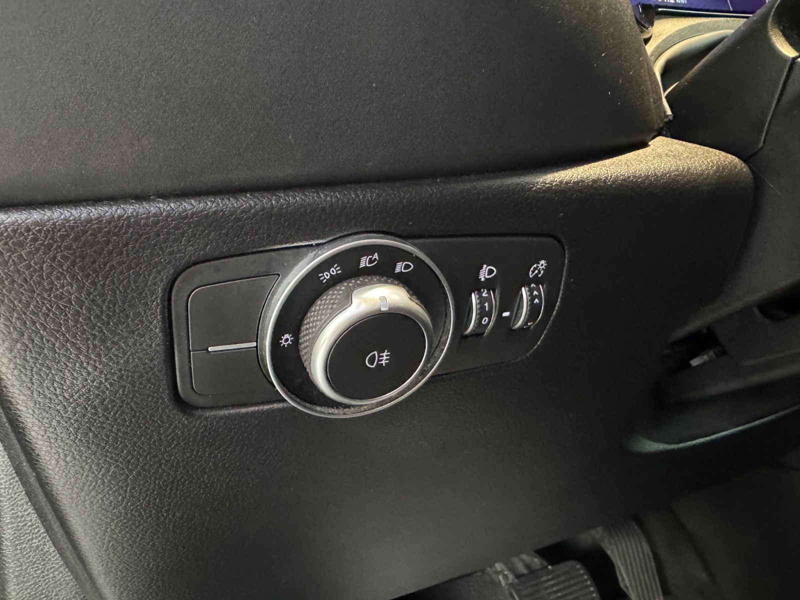 Fahrzeugabbildung Alfa Romeo Tonale Super/LED/PDC/CarPlay/Tempomat/ALU/1Hand