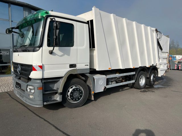 Mercedes-Benz Actros 2532 6x2 Faun Vario 524 Euro 5