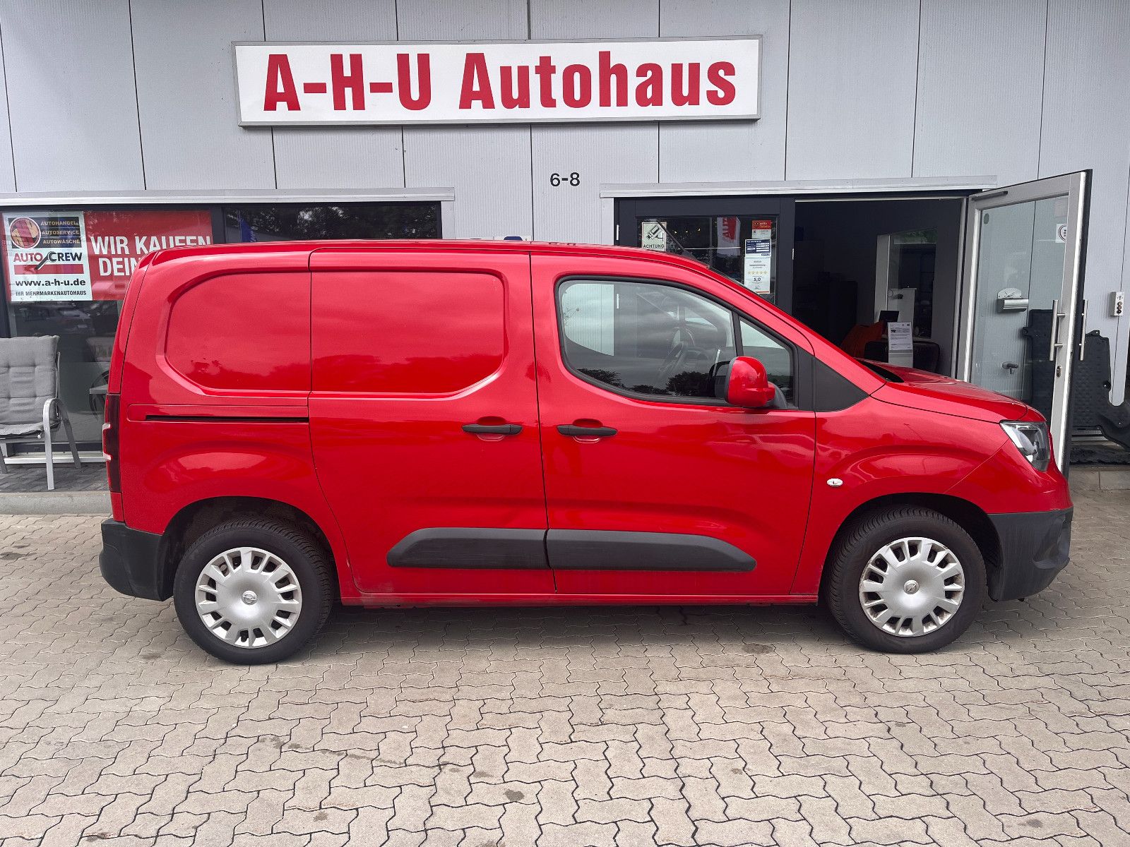 Fahrzeugabbildung Opel Combo E Cargo Edition