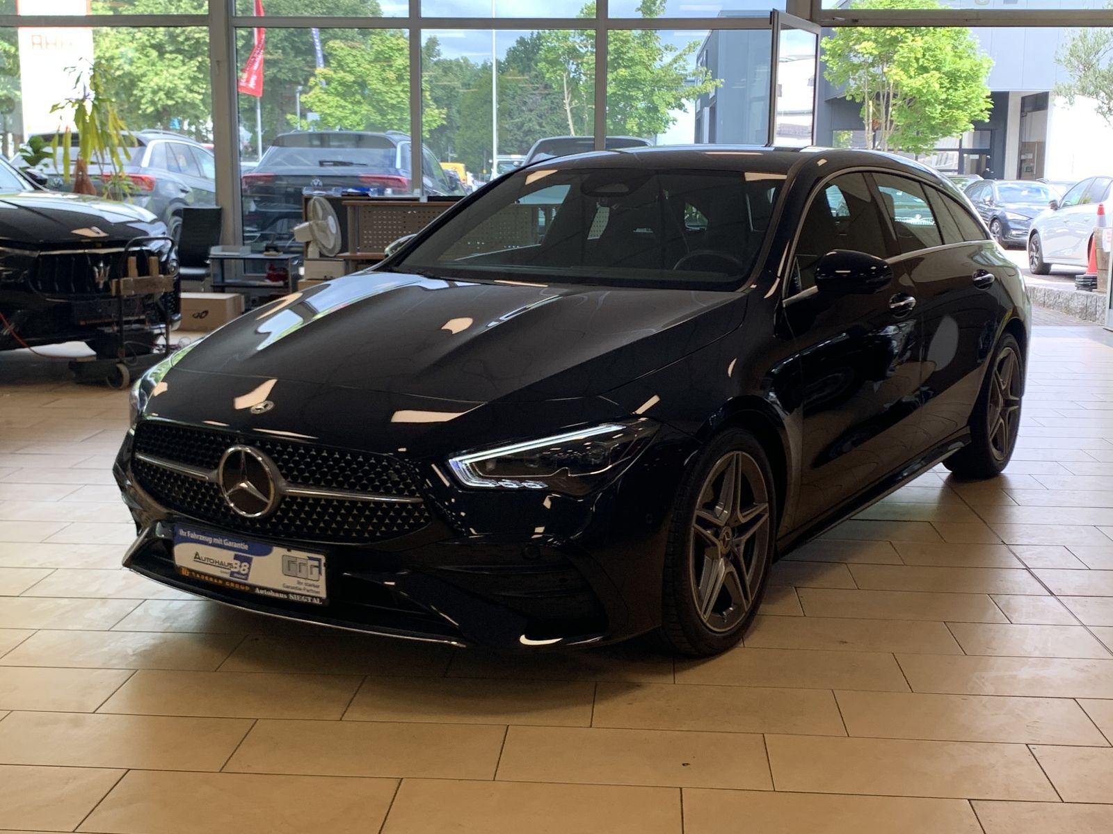 Mercedes-Benz CLA 200 Shooting Brake d*AMG*Multibeam*360*MBUX