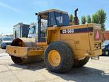 CAT CS 563 Roller with vibration - Angebote