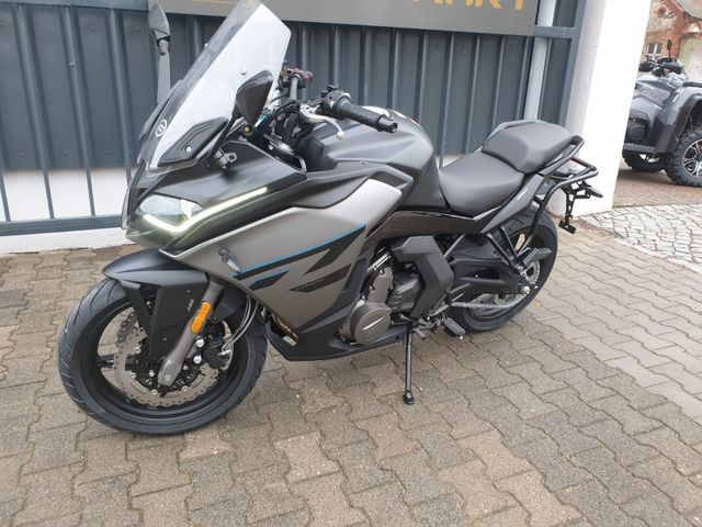 CFMOTO 650 GT Grand Touring *3,39% Finanzierung*