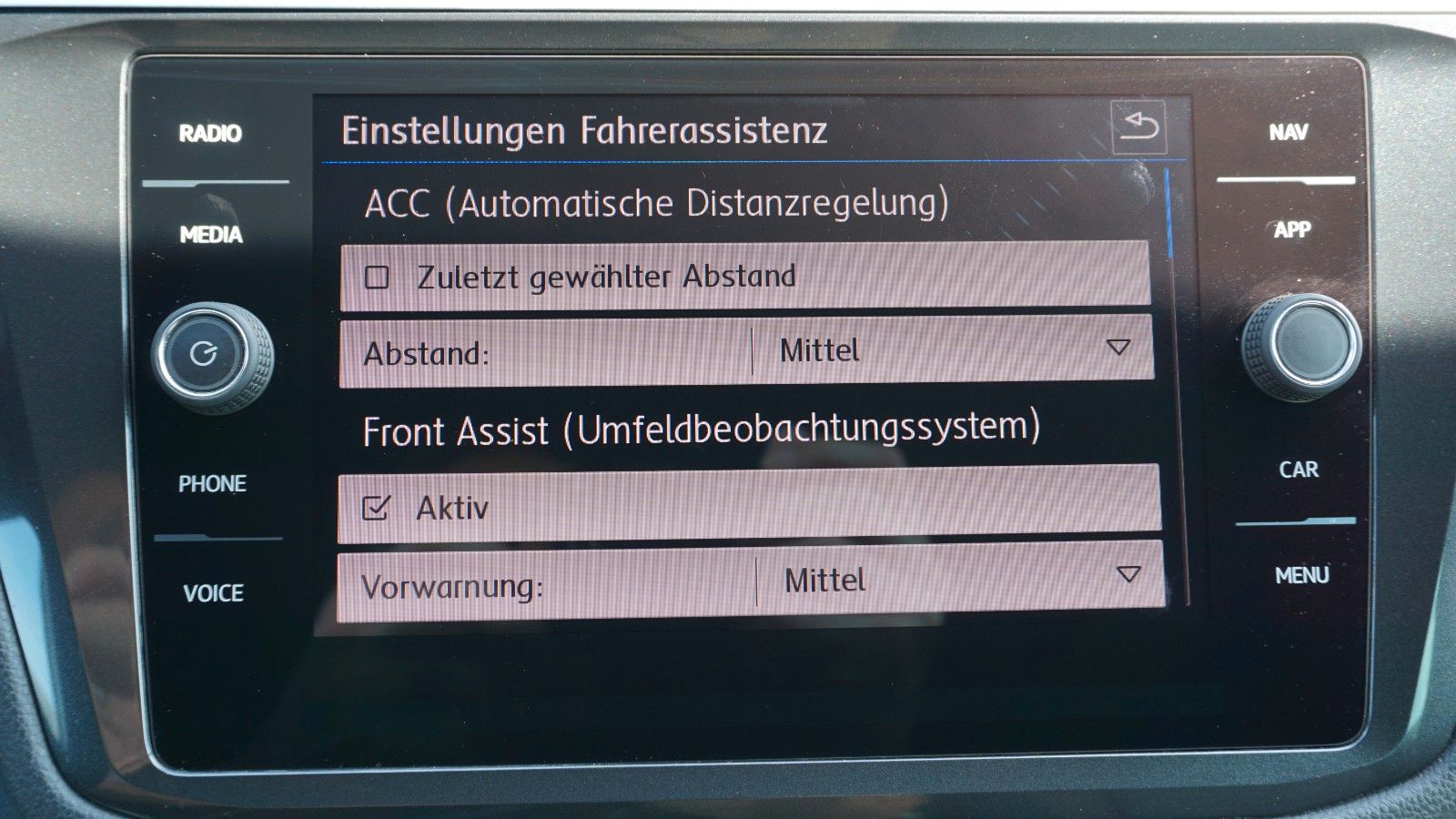 Fahrzeugabbildung Volkswagen Tiguan 4M R-Line Navi,LED,ACC,DCC,Kamera,Head Up