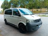 Volkswagen T5 VR6 3,2 Liter Caravelle - Volkswagen T5: 3.2