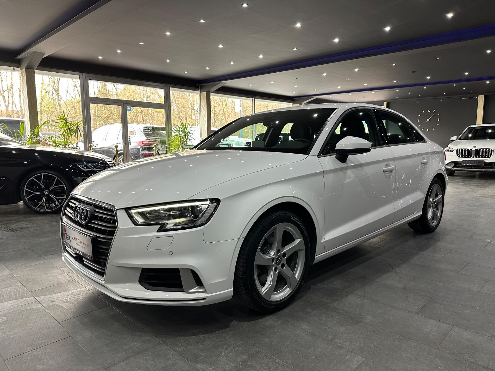 Audi A3 Limousine 35 TDI Sport / KAMERA / NAVI / ACC