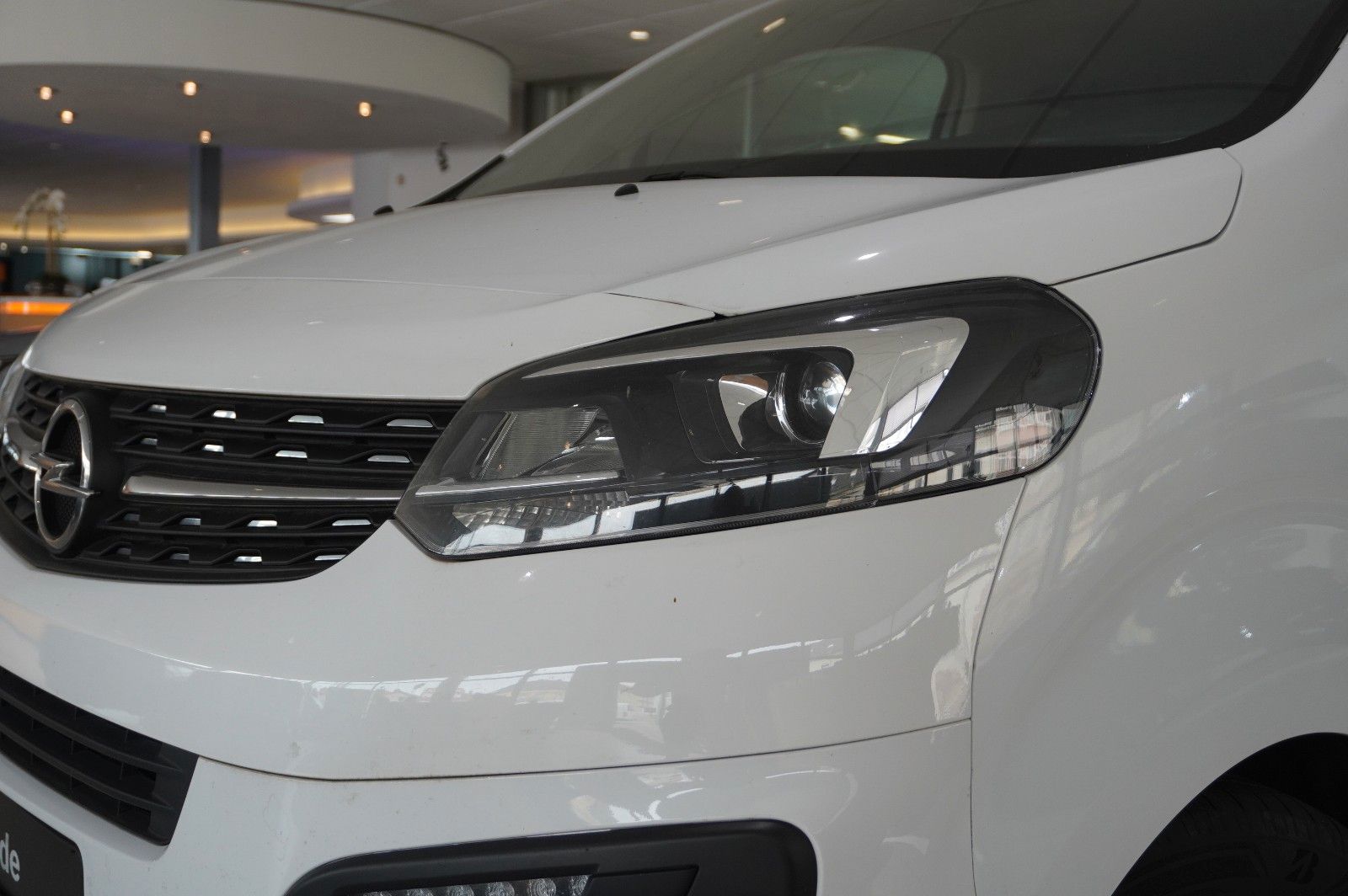 Fahrzeugabbildung Opel Zafira Life Tourer 2.0D "M" NAVI/LED/KAMERA/SHZ