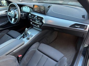 BMW 530 - 11