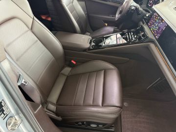 Porsche Panamera - 12