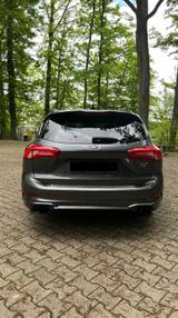 Ford Focus 2,3 EcoBoost ST Styling-Paket Turnier ... - Ford Focus: St3