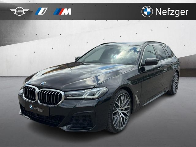 BMW 540 i xDrive Touring M Sport Head-Up Park-Assist