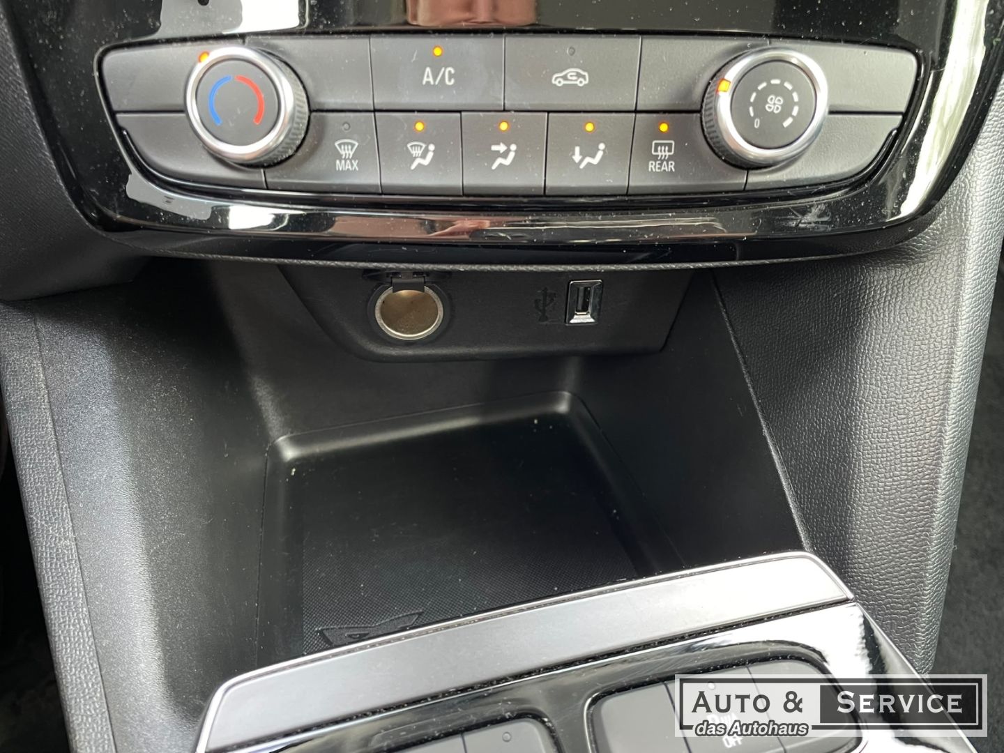 Fahrzeugbild 14