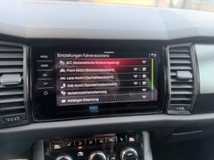 SKODA Kodiaq RS4x4/7Sitzer/PANO/AHK/DCC/CANTON/SHEIZUN