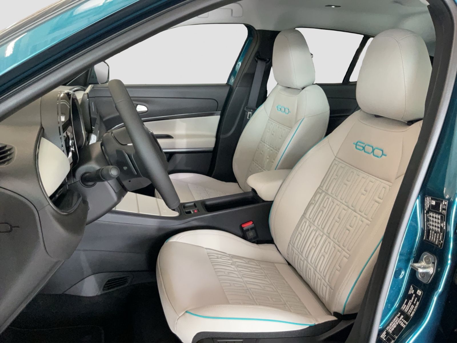 Fahrzeugabbildung Fiat 600 Hybrid LA PRIMA