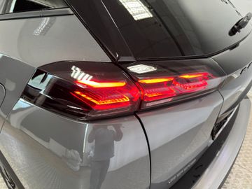 Peugeot 2008 Hybrid 145 GT Exclusive AHK 360Grad Kam.