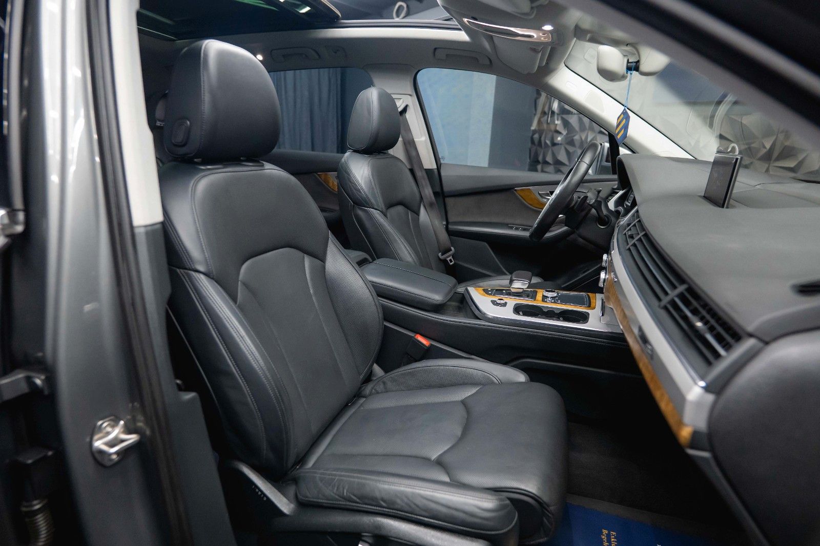 Fahrzeugabbildung Audi Q7 3.0 TDI quattro S-Line Plus *Pano*ACC*LED*