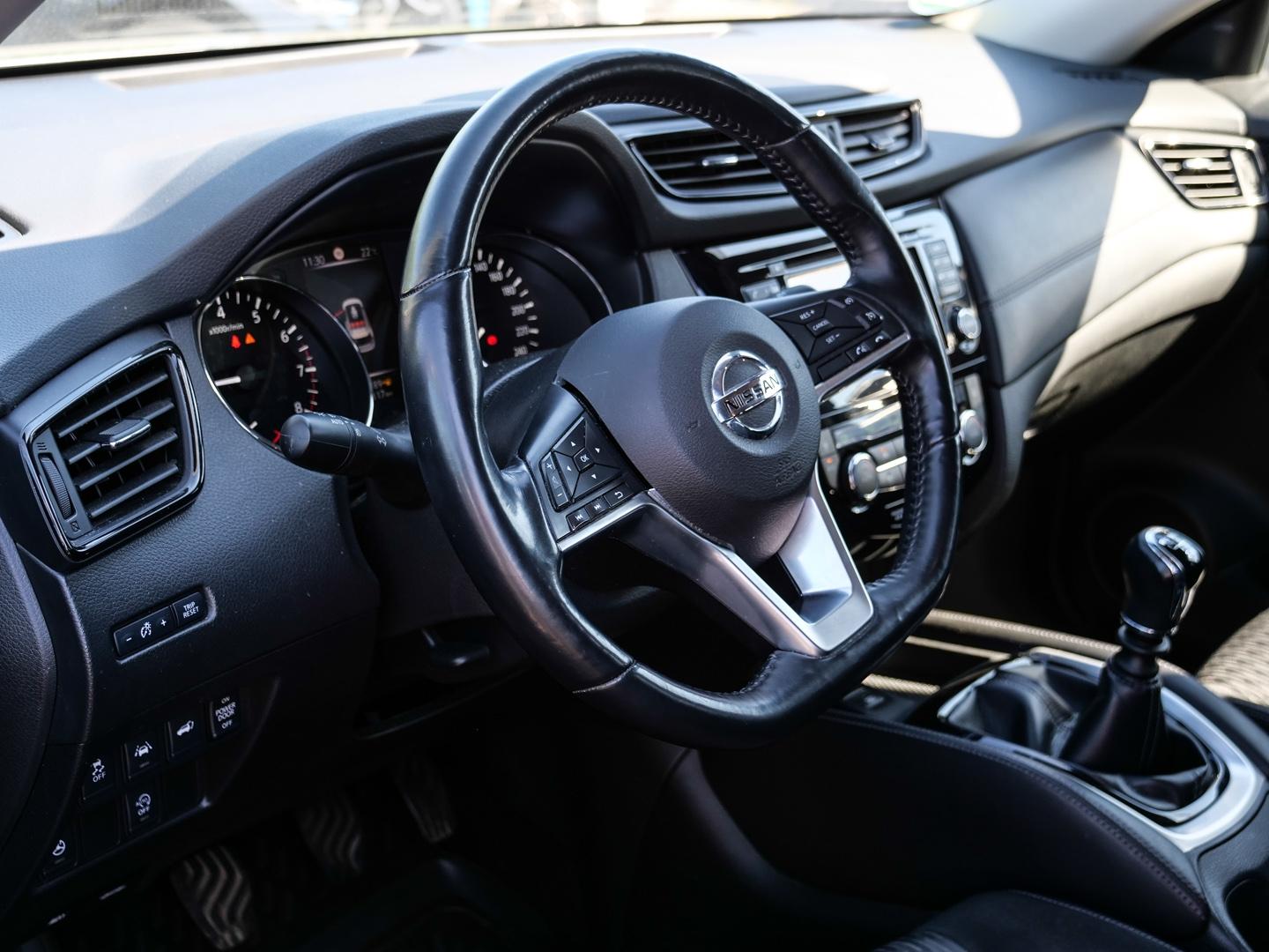 Nissan X-Trail N-Connecta 1.6 DIG-T AHK AHK-abnehmbar N