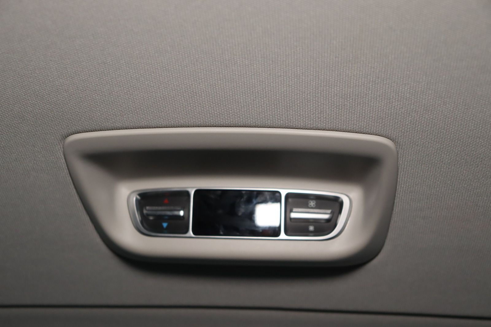 Fahrzeugabbildung Mercedes-Benz V 220 CDI/d EDITION lang * 7-Sitze * LED * ILS