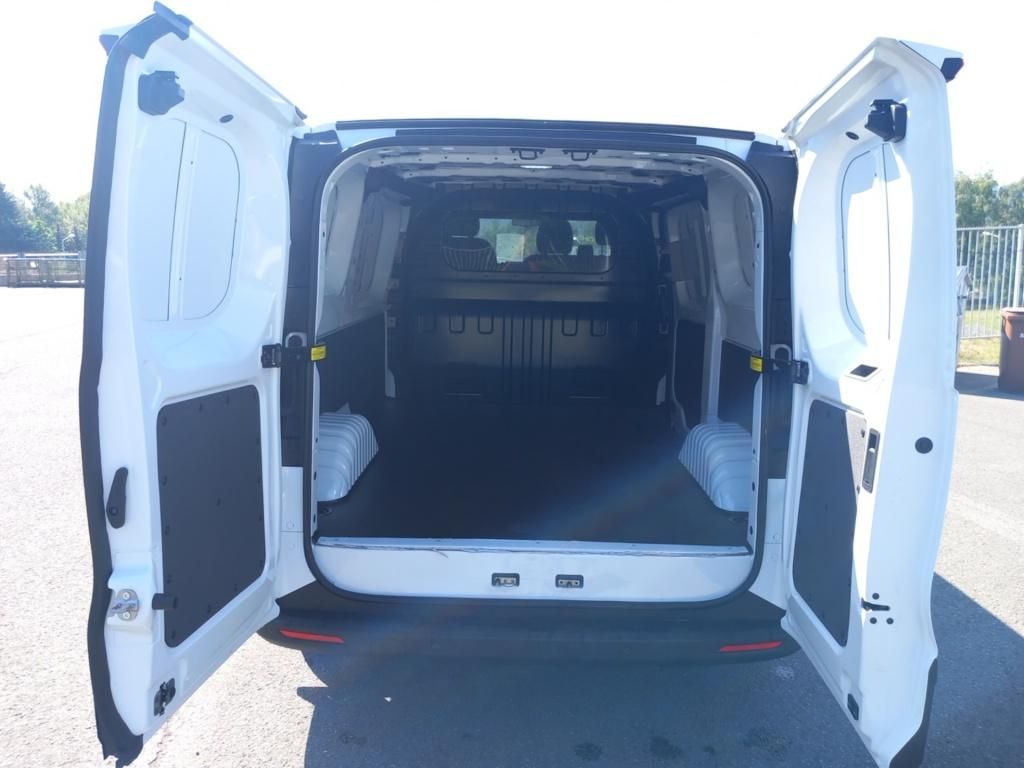 Fahrzeugabbildung Maxus eDeliver7 L1 77 kWh 3,5t *PDC*Fernlichtass.*LED