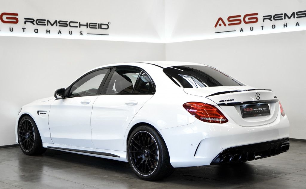 Mercedes Benz C 63 Amg