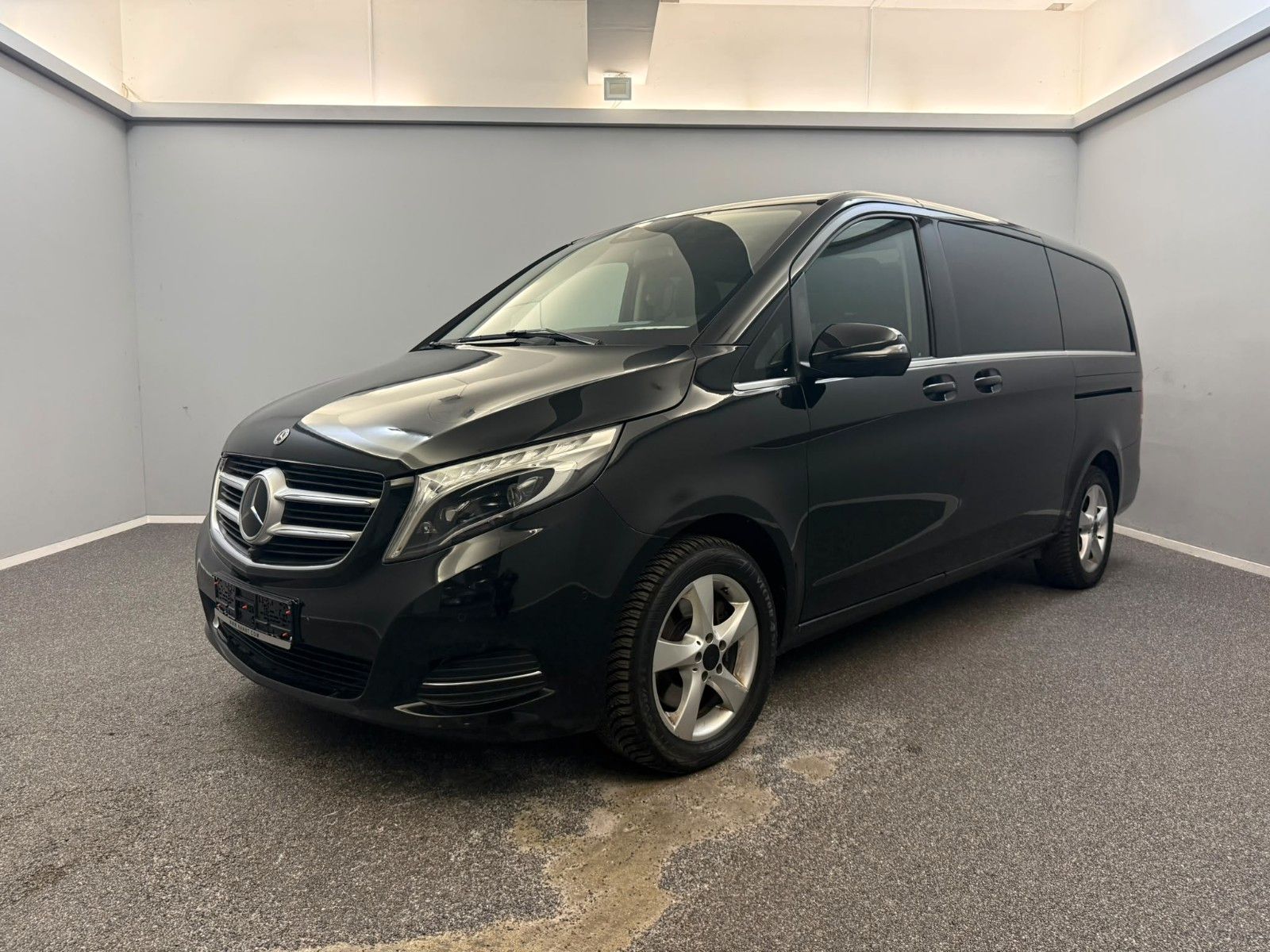 Mercedes-Benz V 250d 4M Exklusiv PANO*BURM*360*SITZKLIM*LIS