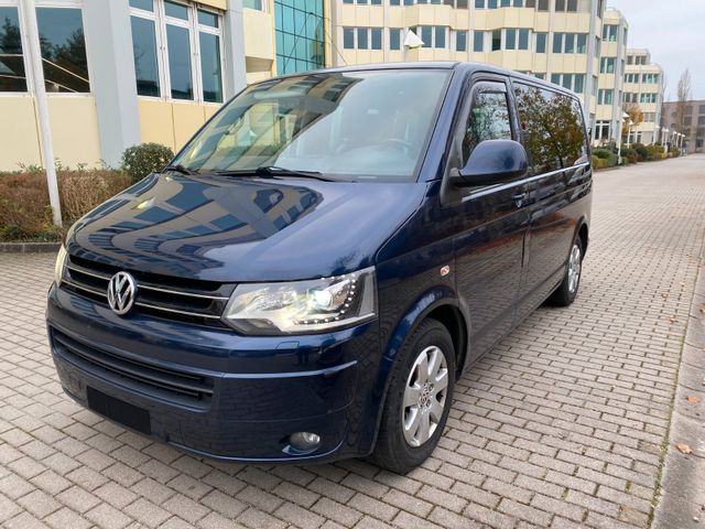 Volkswagen T5 Transporter Bus Multivan Startline