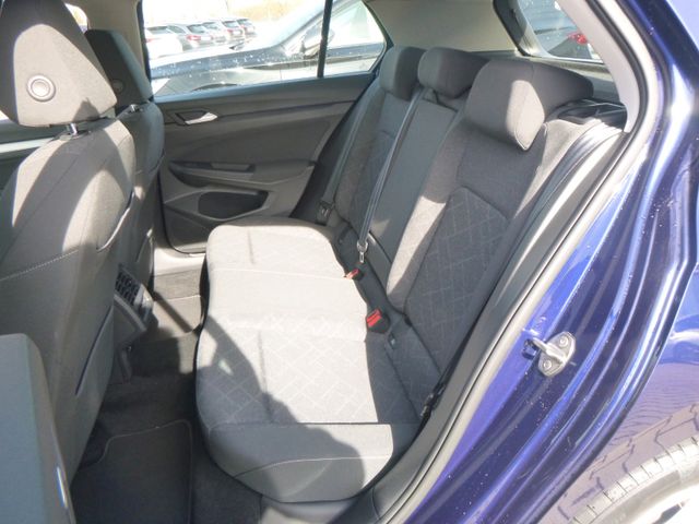 Fahrzeugabbildung Volkswagen Golf VIII 1,0 eTSI Life >AUT/NAV/LED/KAM/SHZ<