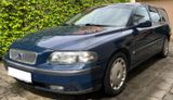 Volvo V70 2.4 D5 Momentum - Volvo V70 aus 2002