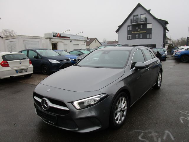 Mercedes-Benz A 250 Aut. LEDER**LED*NAVI*PDC*WIDESCREEN*ALU*