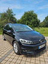 Volkswagen Touran 1.5 TSI ACT DSG LED ACC - 7 Sitze - VW Touran von privat