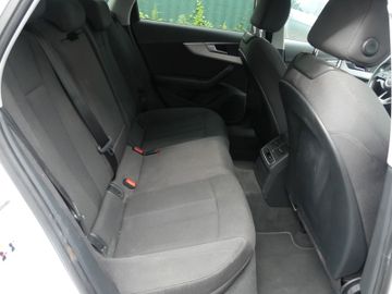 Audi A4 - 12