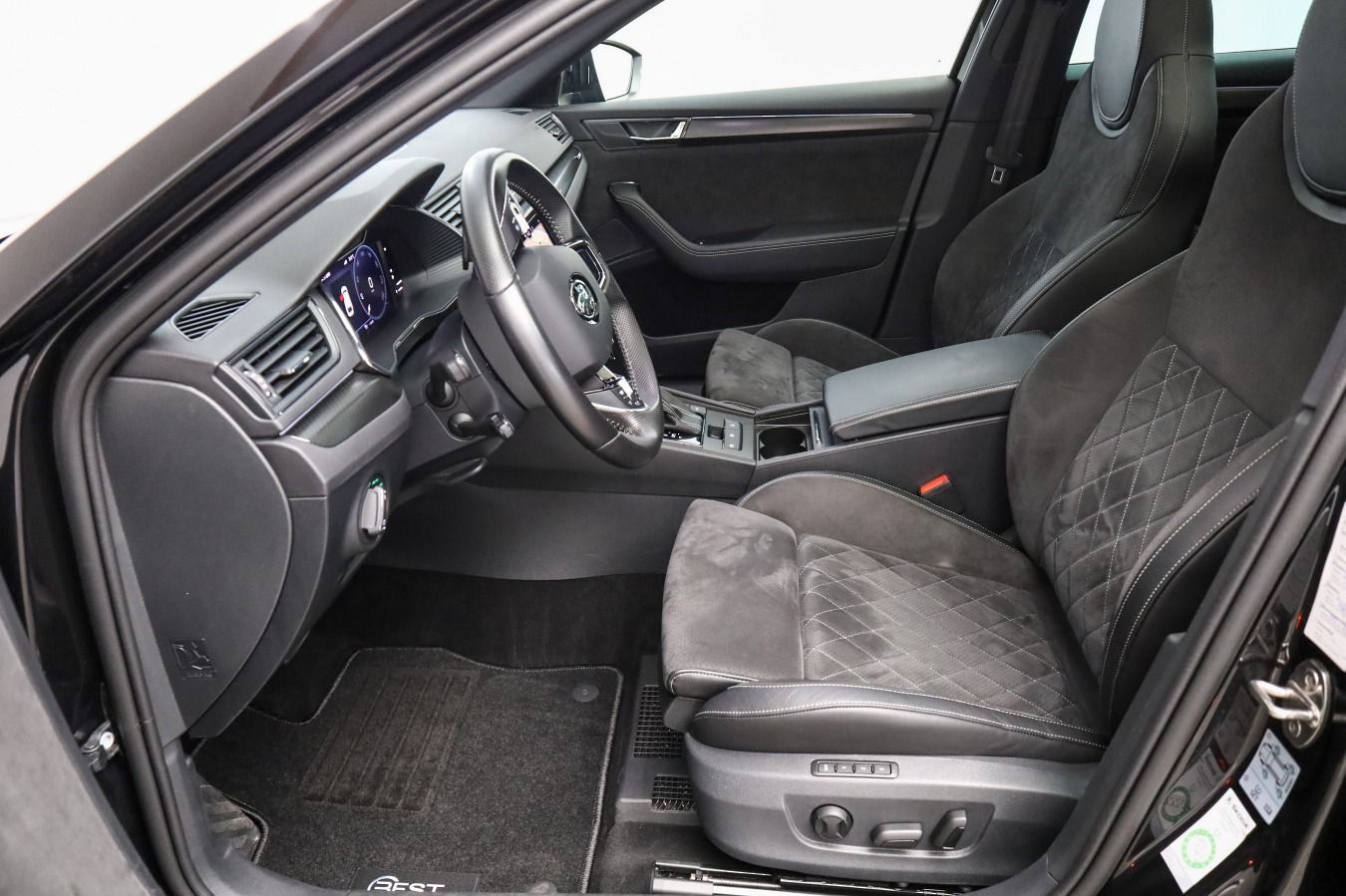 Skoda Superb - Bild 26