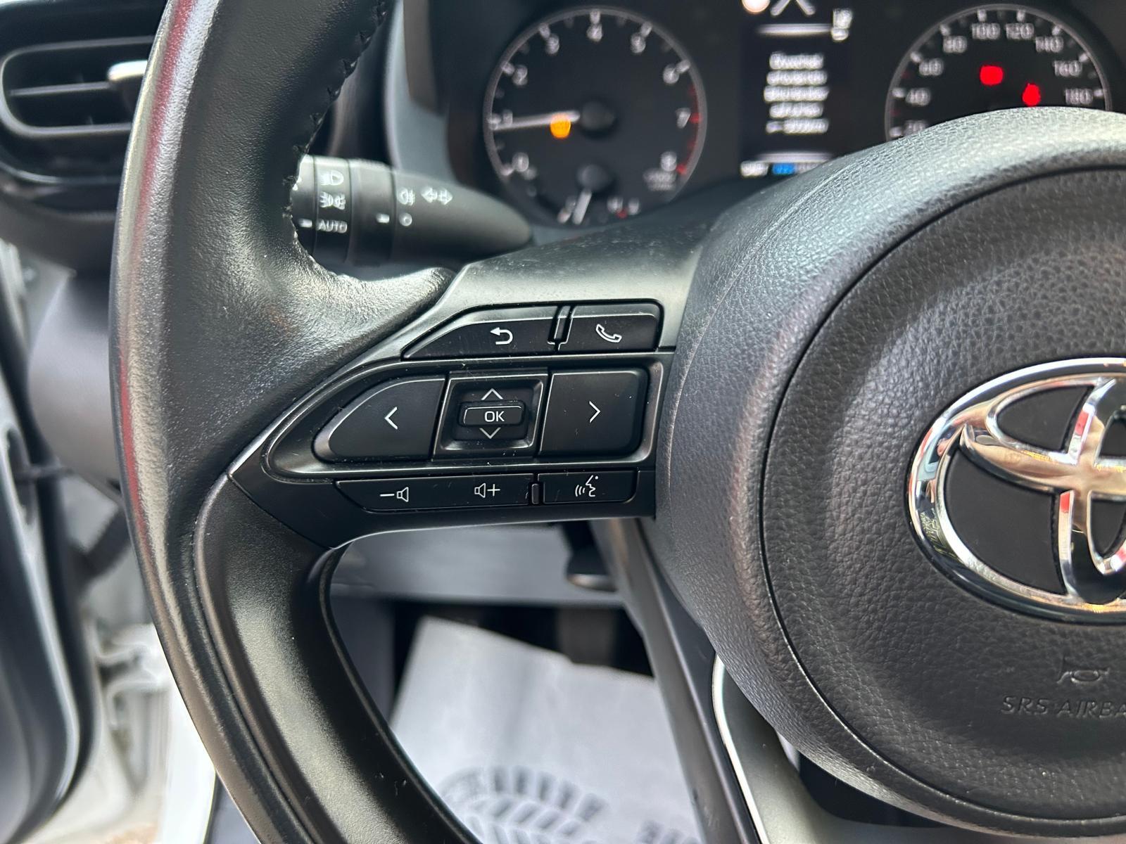 Toyota Yaris Comfort/KLIMA/GJR/KAM/TÜV NEU/ACC/FREISPRE