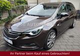 Opel Astra K 1.6 Innovation Alcantara - Opel Astra mit Diesel-Antrieb: Kombi, Innovation