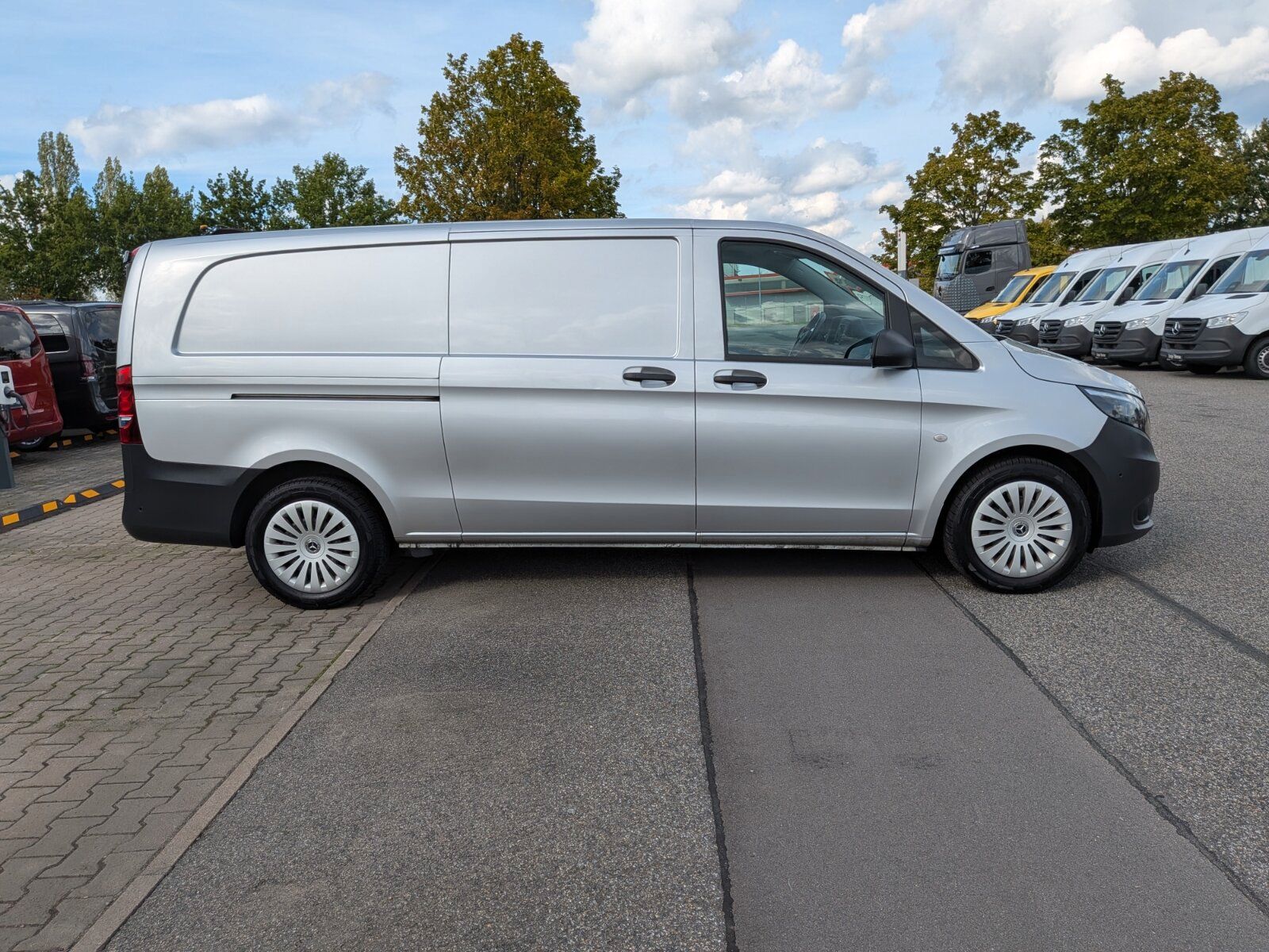 Mercedes-Benz Vito 114 CDI Kasten EL 2 x SCHIEBE NAVI SORTIMO imagem 3
