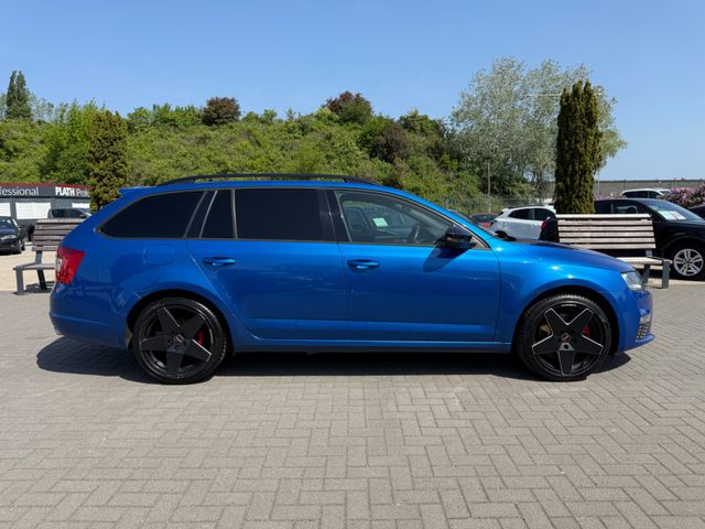 Skoda Octavia Combi RS