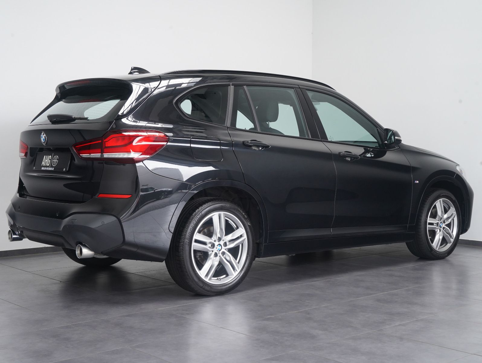 Fahrzeugabbildung BMW X1 sDrive 18 d M Sport LED/NAVI/PDC/KAMERA