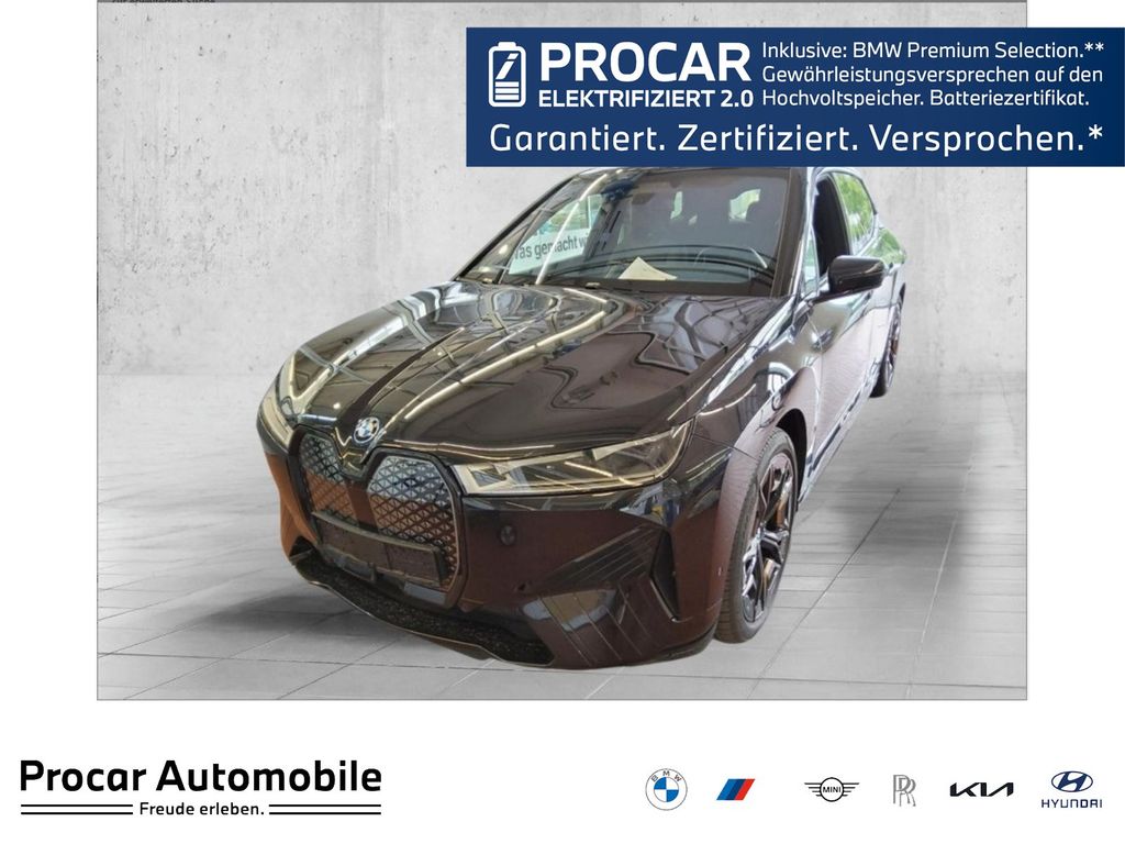BMW iX