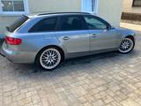 Audi A4 2.0 TDI (DPF) S line Avant S line - Audi A4 aus 2010: Line