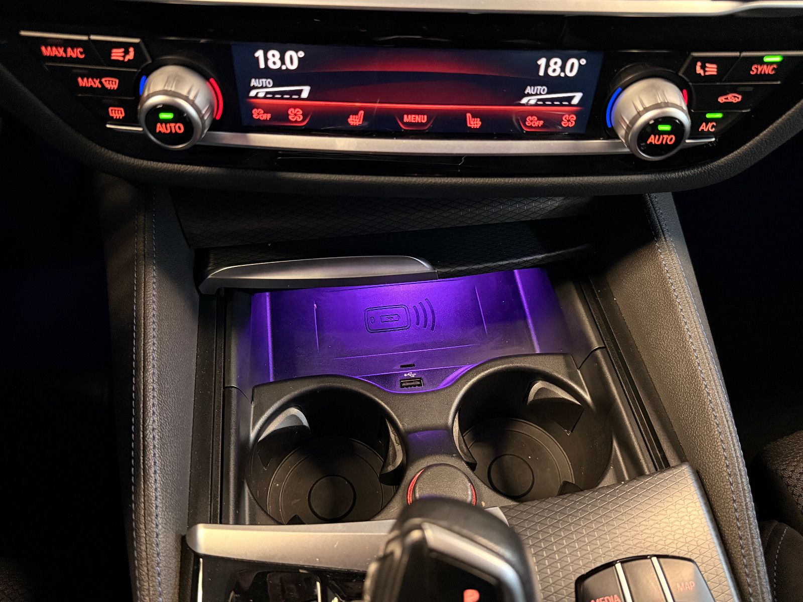 Fahrzeugabbildung BMW 530 d XDriveM Sport/M-PAKET/HARMAN-KARDON/AMBIE